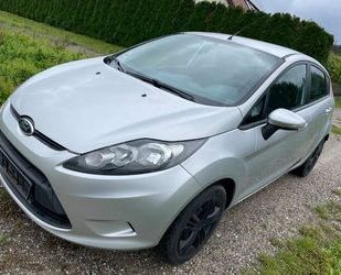 Ford Ford Fiesta 1,25 60kW Winterpaket sehr gepflegt Gebrauchtwagen