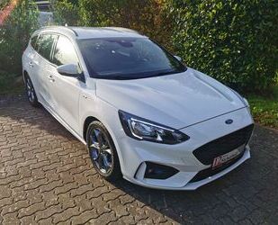 Ford Ford Focus Turnier ST-Line Gebrauchtwagen