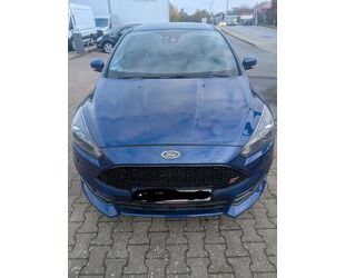 Ford Ford Focus 2,0 EcoBoost ST Leder-Sport-Paket ST Gebrauchtwagen