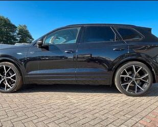 VW Volkswagen Touareg 3.0 V6 TDI 210kW 4MOT Tiptr. R- Gebrauchtwagen