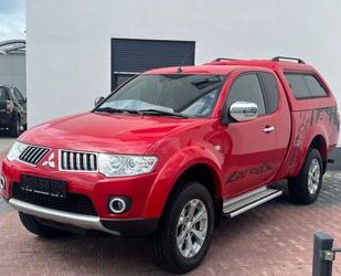 Mitsubishi Mitsubishi L200 Intense Club Cab 4WD*NUR 60TKM*AHK Gebrauchtwagen