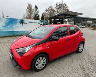 Toyota Toyota AYGO x / EURO-6 / TÜV-AU bis 06.2026 / 2.Ha Gebrauchtwagen