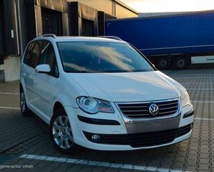 VW Volkswagen Touran 1.4 TSI Highline Highline Gebrauchtwagen