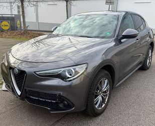 Alfa Romeo Alfa Romeo Stelvio Super Q4 TÜV NEU/LED/NAVI/LEDER Gebrauchtwagen