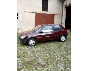 Ford Ford Fiesta 1.1i - Gebrauchtwagen