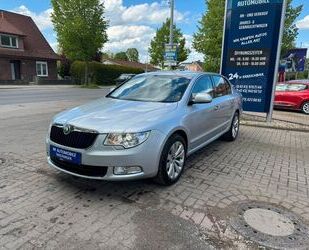 Skoda Skoda Superb 1.8 TSI DSG Elegance Leder Navi Xenon Gebrauchtwagen