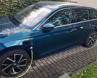 Skoda Skoda Octavia Combi 1.4 TSI iV DSG STYLE Lava-Blau Gebrauchtwagen