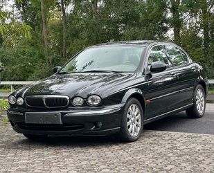 Jaguar Jaguar X-Type 2.5 V6 Executive Gebrauchtwagen