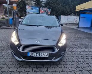 Ford Ford S-Max 2,0 TDCi 132kW ST-Line PowerShift ST-Li Gebrauchtwagen