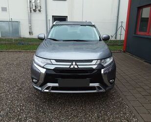 Mitsubishi Mitsubishi Outlander Plug In-Hybrid EV *PRIVATVERK Gebrauchtwagen