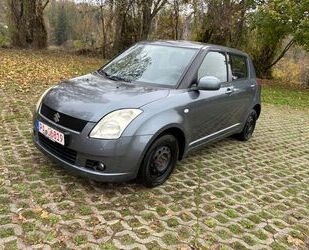 Suzuki Suzuki Swift Lim. Snow 4X4 Gebrauchtwagen