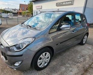 Hyundai Hyundai ix20 1.6 CRDi 1.Hand Sitzh. Kupplung neu Gebrauchtwagen