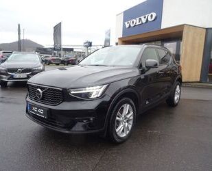 Volvo Volvo XC40 B4 Plus Dark 2WD Gebrauchtwagen