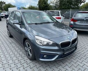 BMW BMW 218d Active Tourer Sport Line Navi HeadUp Lede Gebrauchtwagen