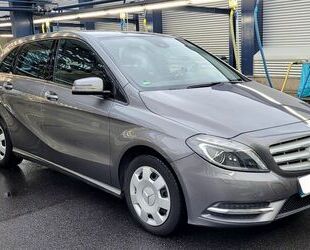 Mercedes-Benz Mercedes-Benz B 200 -2 jahre tüv/neu service Gebrauchtwagen