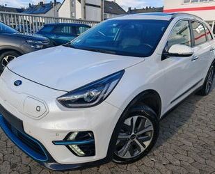 Kia Kia e-Niro 204 Batterie 64 kWh PANORAMA LEDER #930 Gebrauchtwagen