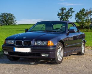 BMW BMW 320i Cabrio mit AHK Gebrauchtwagen