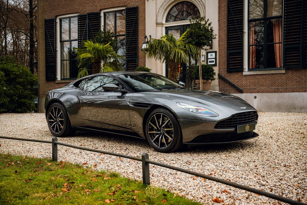 DB11