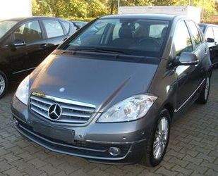 Mercedes-Benz Mercedes-Benz A 200 Automatik / Elegnce / Parktron Gebrauchtwagen