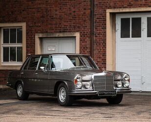 Mercedes-Benz Mercedes-Benz 300 SEL 6.3 *Prominenter-Vorbesitz*1 Gebrauchtwagen