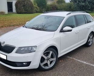 Skoda Skoda Octavia 2.0 TDI Elegance Combi Sport*ACC*NAV Gebrauchtwagen