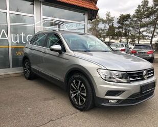 VW Volkswagen Tiguan 1.5 TSI DSG UNITED *NAVI* Gebrauchtwagen