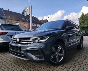 VW Volkswagen Tiguan Allspace Move MATRIX-LED,PANO,KA Gebrauchtwagen