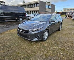 Kia Kia CEED SW+1.5T 140+VISION+KOMFORT+NAVI Bluetooth Gebrauchtwagen