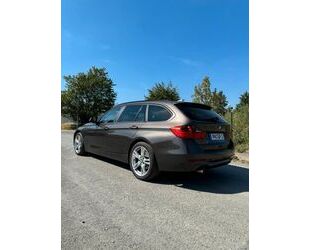 BMW BMW 320i Touring - Gebrauchtwagen