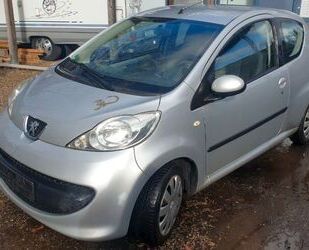 Peugeot Peugeot 107 # gut erhalten # Tüv bis 07 2025 Gebrauchtwagen