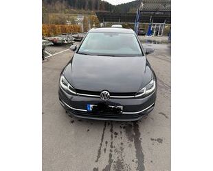 VW Volkswagen Golf VII 2.0TDI DSG Highline NAVI* Gebrauchtwagen