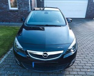 Opel Opel Astra 1.6 Limousine Sport Gebrauchtwagen