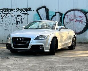 Audi Audi TT Roadster 250 PS 3.2 quattro Gebrauchtwagen