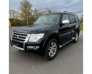 Mitsubishi Mitsubishi Pajero 3,2 DI-D 4WD Top Automatik Top Gebrauchtwagen