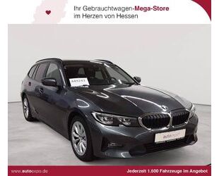 BMW BMW 318d Touring Aut. Advantage Navi LED SHZ Gebrauchtwagen