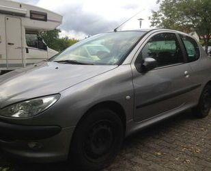 Peugeot Peugeot 206 60 Filou Euro 4 Vollfahrbreit Neue Tüv Gebrauchtwagen