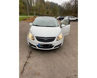 Opel Opel Corsa 1.4 Twinport ECOTEC Color Edition 74kW. Gebrauchtwagen