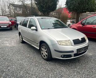 Skoda Skoda Fabia Combi Elegance*Automatik/Klima/Sitzhei Gebrauchtwagen