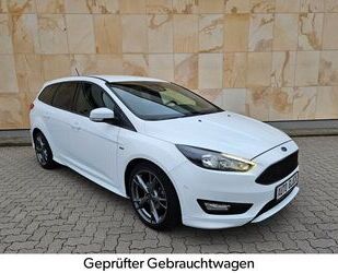 Ford Ford Focus Turnier ST-Line *NAVI*KAMERA*SHZ*8-FACH Gebrauchtwagen