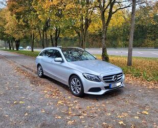 Mercedes-Benz Mercedes-Benz C 220 d T AVANTGARDE COMAND PANO AHK Gebrauchtwagen