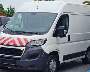 Peugeot Peugeot Boxer Kasten 330 L1H1 Komfort BlueHDi 130 Gebrauchtwagen