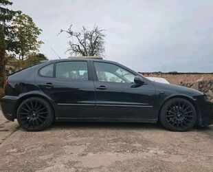 Seat Seat Leon 1,8 20V T Top Sport Top Sport Gebrauchtwagen