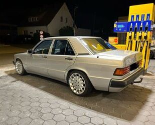 Mercedes-Benz Mercedes-Benz 190 Gebrauchtwagen