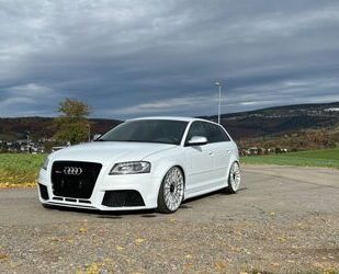 Audi Audi RS3 2.5 TFSI S tronic quattro Sportback - Gebrauchtwagen