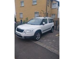 Skoda Skoda Yeti 1.8 TSI 4x4 Experience AHK SHZ BI XENON Gebrauchtwagen