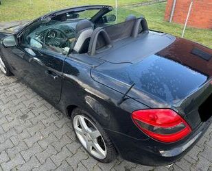 Mercedes-Benz Mercedes-Benz SLK 200 KOMPRESSOR 2LOOK Edition 2LO Gebrauchtwagen