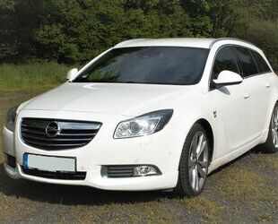 Opel Opel Insignia Sports Tourer BiTurbo 2.0 CDTI OPC Gebrauchtwagen