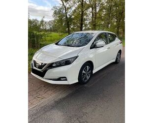 Nissan Nissan Leaf 150 PS 39KWH Acenta Acenta Gebrauchtwagen