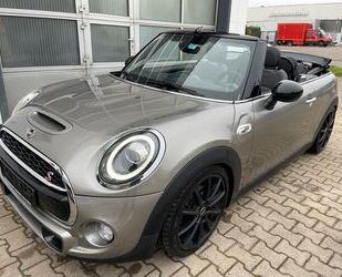 Mini MINI COOPER S Cabrio LED/NAVI/KW-Fahrwerk/Automati Gebrauchtwagen