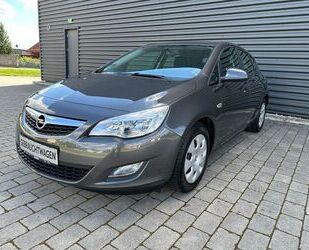 Opel Opel Astra J Lim. 5-trg. Selection 1Hand Klima Gebrauchtwagen